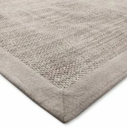 Brand new ✨ Solid Woven Border Rug - Threshold™ Red 🔥