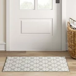 Brand new 🎉 Medallion Tile Vinyl Accent Mat - Threshold™ 🌟