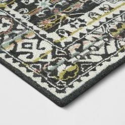 Cheap 😍 Hooked Persian Medallion Area Rug - Threshold™ Ivory/gray 👏