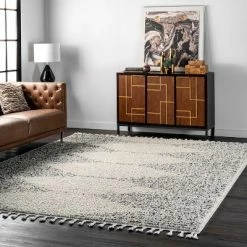 Best Pirce 🎁 nuLOOM Bria Moroccan Diamond Tassel Area Rug 🎉