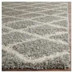 Budget ⌛ Charli Geometric Loomed Rug - Safavieh Gray/ivory 😀