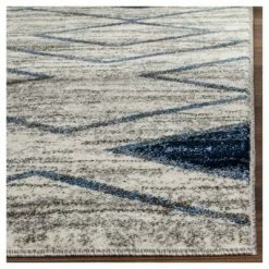 Budget 😍 Bergamo Rug - Safavieh 👏